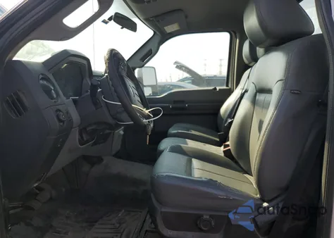 2016 Ford F250 Super Duty z USA, uszkodzony, nr VIN 1FTBF2A69GED09808